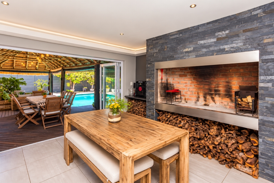 3 Bedroom Property for Sale in Plattekloof Glen Western Cape